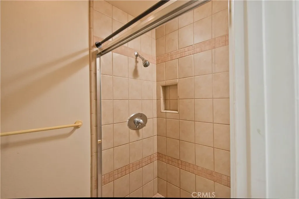 23515 Lyons Avenue 228, Valencia, California 91355 home-pic-12