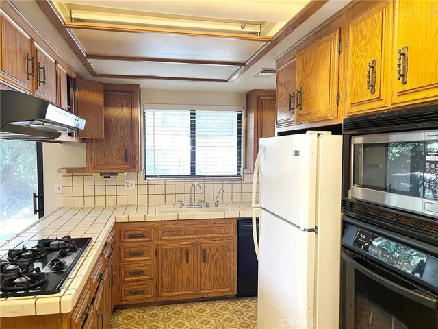 17503 Belshire Avenue, Artesia, California 90701
