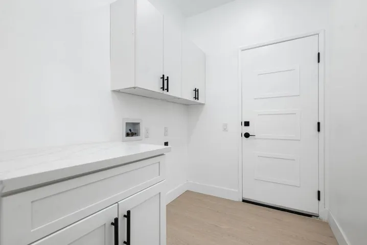 30-web-or-mls-DV_Palm_0824_030