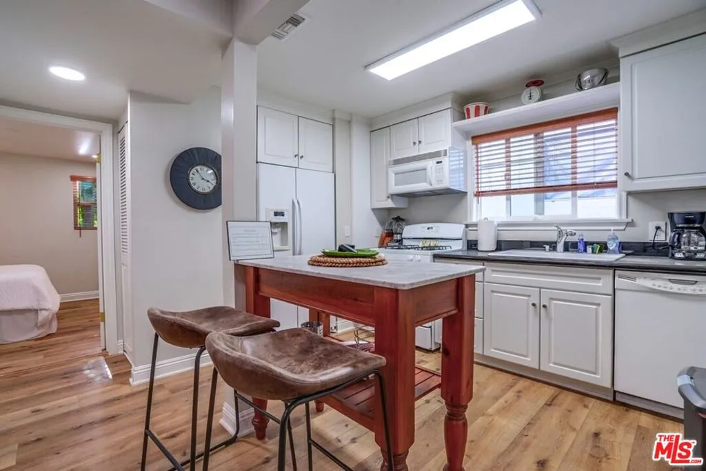 815 3rd Street, Santa Monica, California 90403 home-pic-43