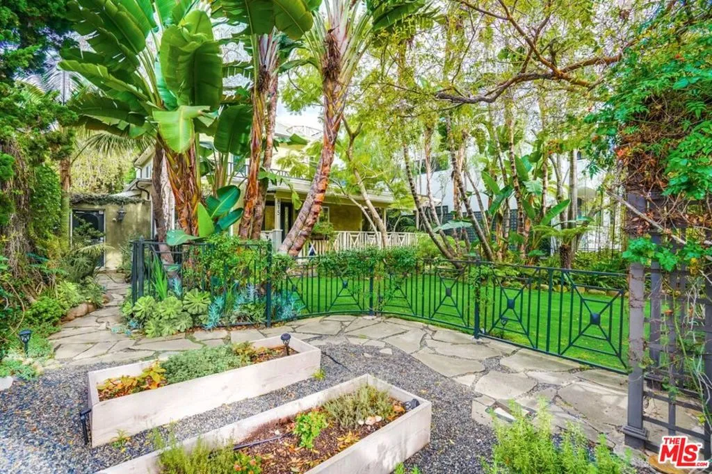 815 3rd Street, Santa Monica, California 90403 home-pic-2