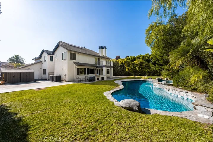 27015 Maiden Moor Lane, Yorba Linda, California 92887