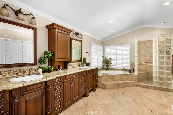 27015 Maiden Moor Lane, Yorba Linda, California 92887
