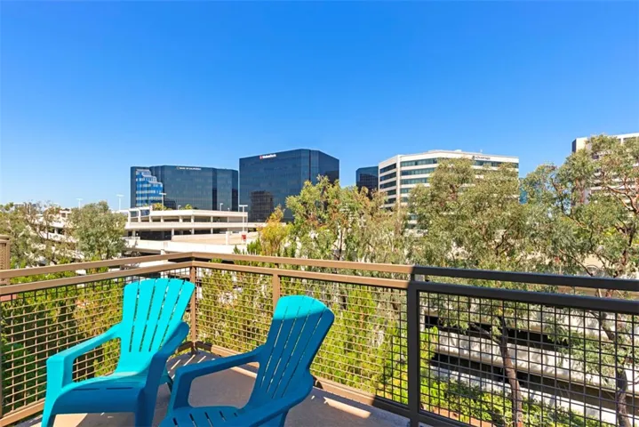 535 Rockefeller, Irvine, California 92612