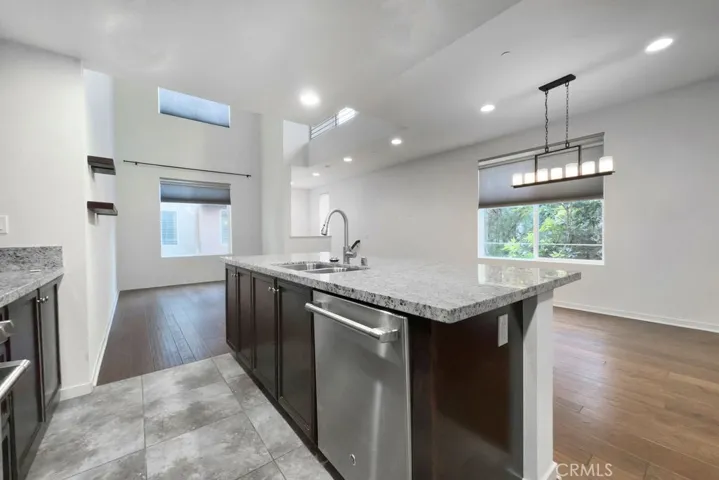 535 Rockefeller, Irvine, California 92612