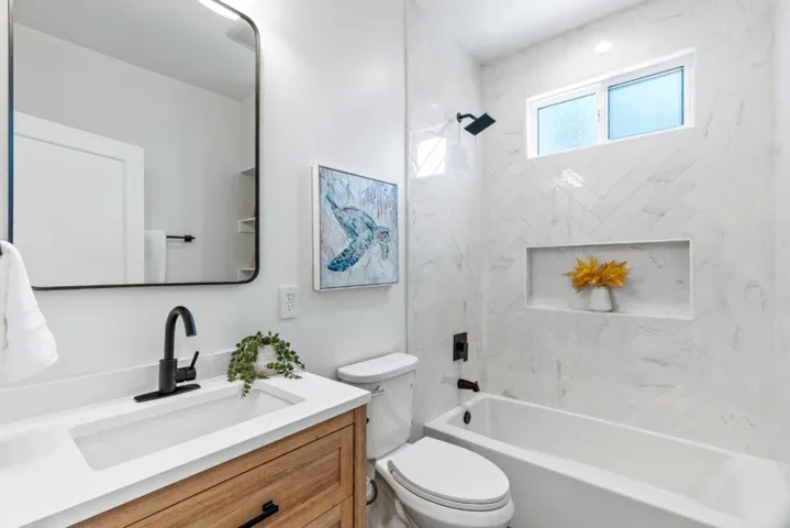 612 Seabright Avenue, Santa Cruz, California 95062
