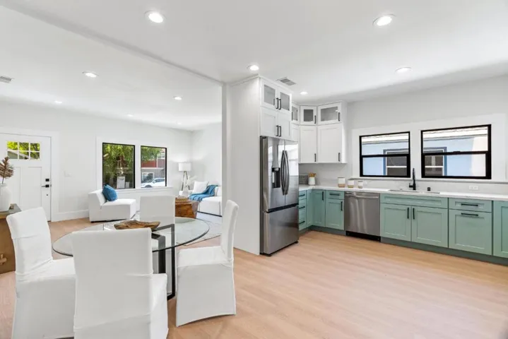 612 Seabright Avenue, Santa Cruz, California 95062