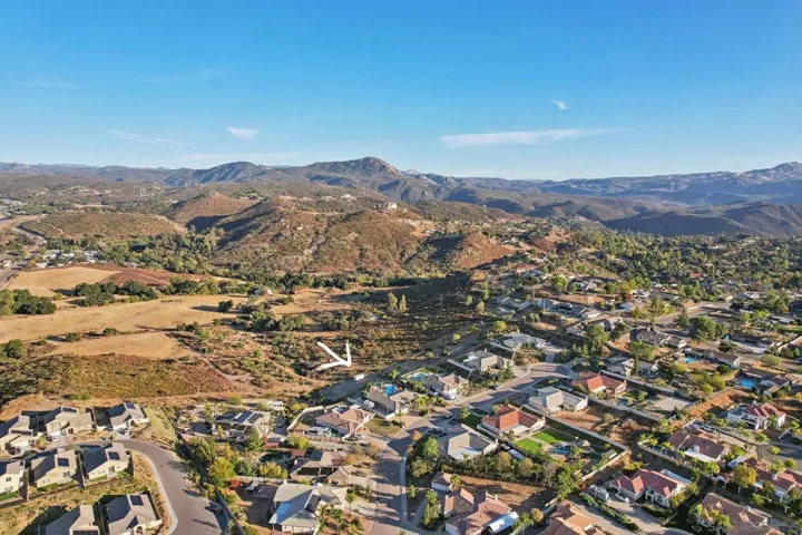 1540 Suncrest Vista Ln, Alpine, California 91901