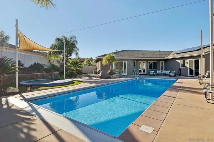 1540 Suncrest Vista Ln, Alpine, California 91901