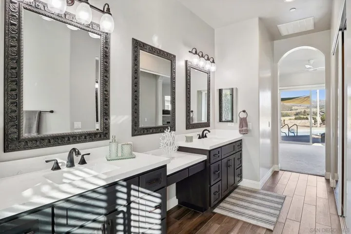 1540 Suncrest Vista Ln, Alpine, California 91901