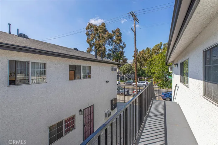 4214 Avalon Boulevard, Los Angeles, California 90011