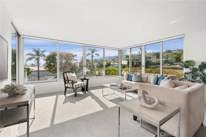 32724 Coastsite Drive 206, Rancho Palos Verdes, California 90275