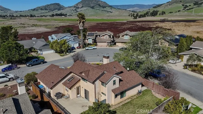 Mountain views of Bishop's Peak and Madonna Mountain from upstairs and front yard.