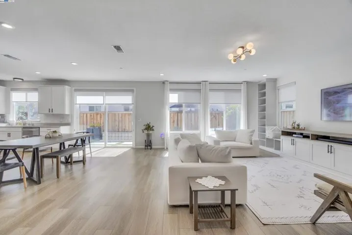 302 Bear Creek Dr, Brentwood, California 94513