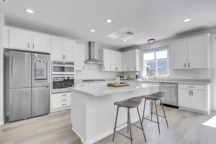 302 Bear Creek Dr, Brentwood, California 94513