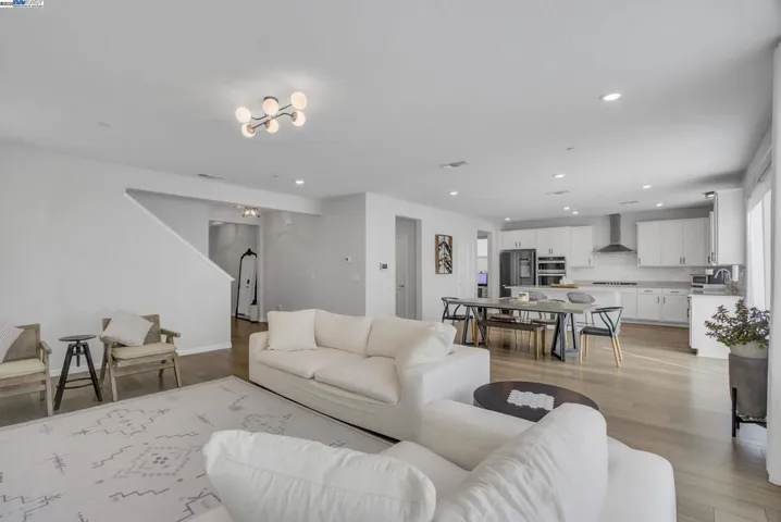 302 Bear Creek Dr, Brentwood, California 94513