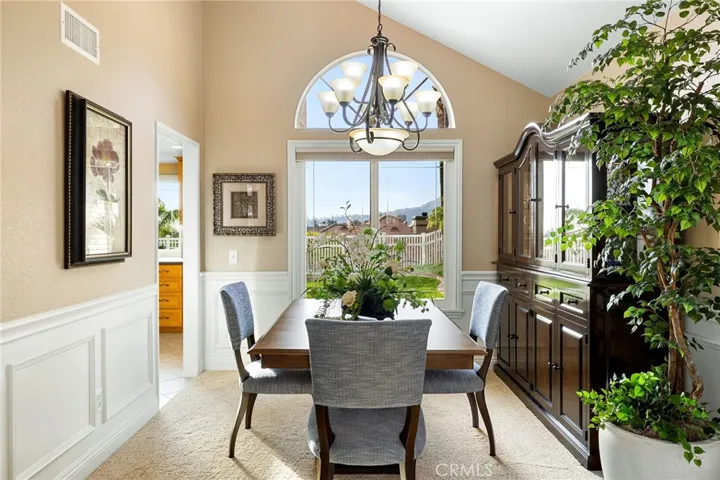 1897 Via Arroyo, La Verne, California 91750