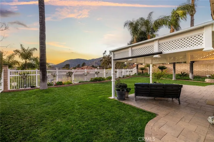 1897 Via Arroyo, La Verne, California 91750