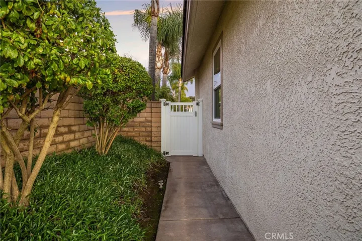 1897 Via Arroyo, La Verne, California 91750