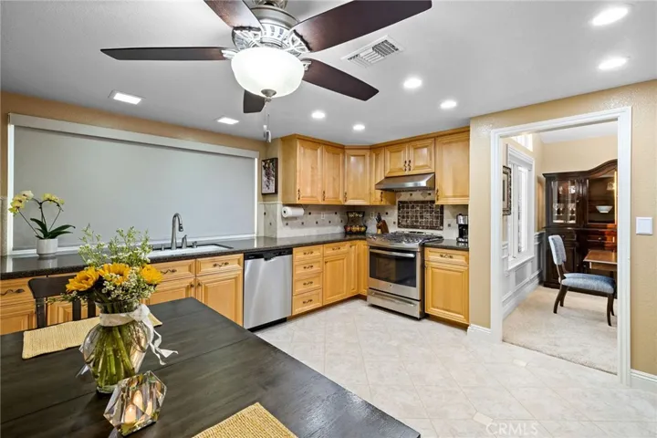 1897 Via Arroyo, La Verne, California 91750