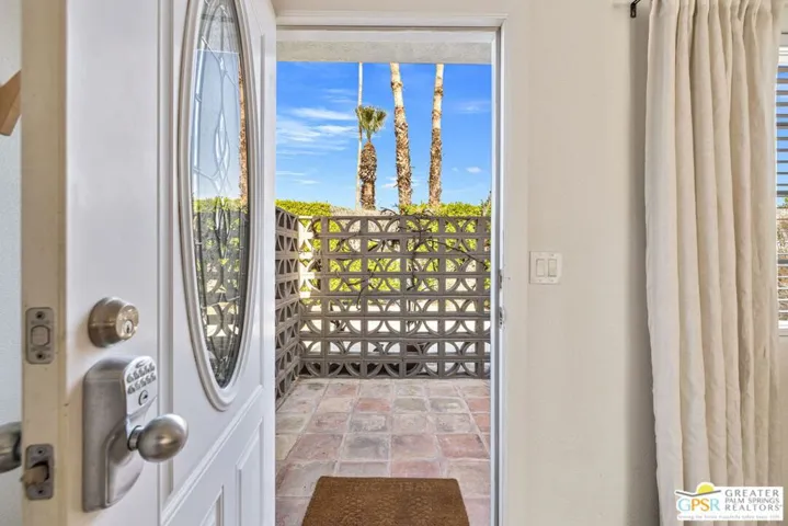 68445 Corta Road, Cathedral City, California 92234