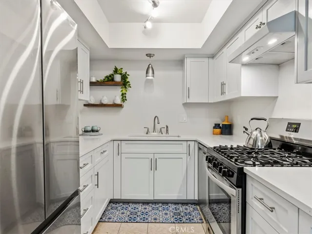 2225 Exposition Drive 11, San Luis Obispo, California 93401