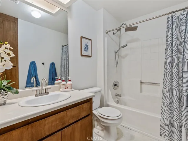 2225 Exposition Drive 11, San Luis Obispo, California 93401