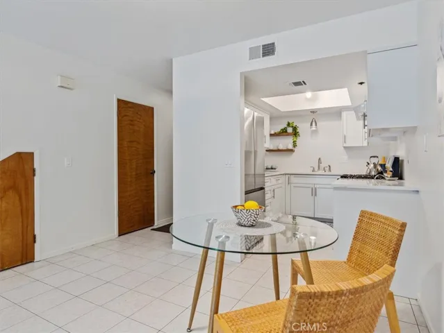 2225 Exposition Drive 11, San Luis Obispo, California 93401