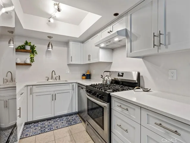 2225 Exposition Drive 11, San Luis Obispo, California 93401