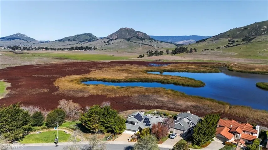 910 Vista Del Collados, San Luis Obispo, California 93405