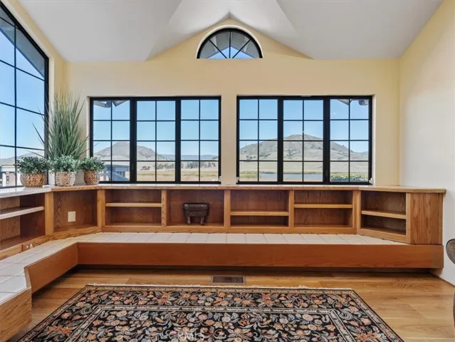 910 Vista Del Collados, San Luis Obispo, California 93405