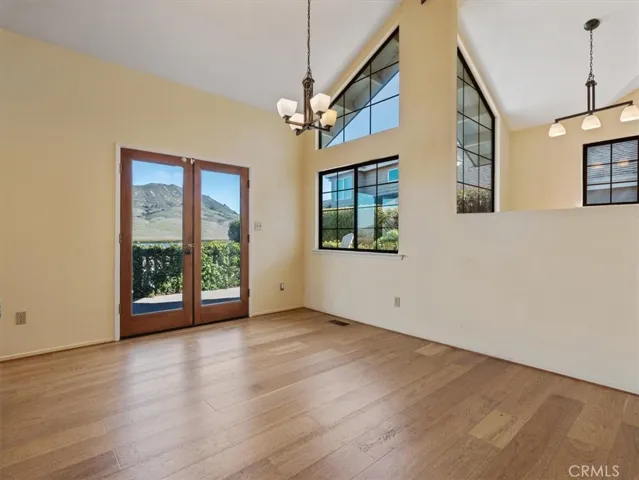 910 Vista Del Collados, San Luis Obispo, California 93405