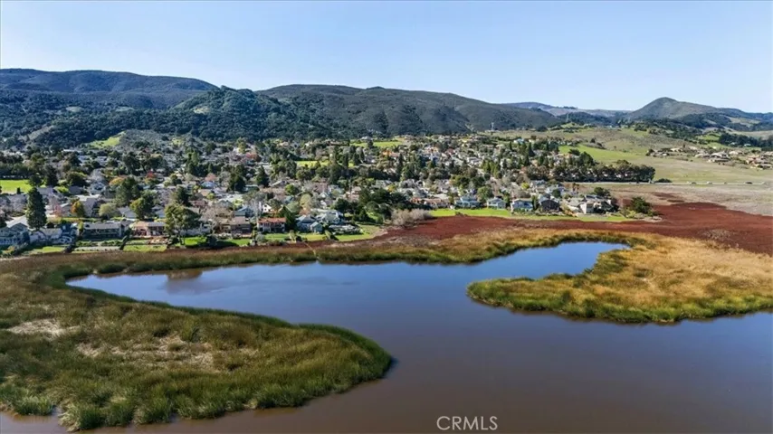 910 Vista Del Collados, San Luis Obispo, California 93405