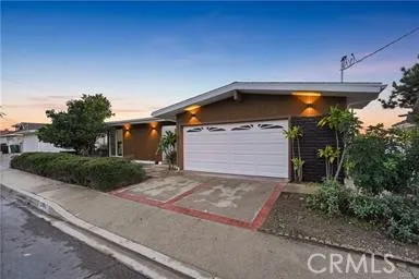 2189 Mcrae Drive, San Pedro, California 90732