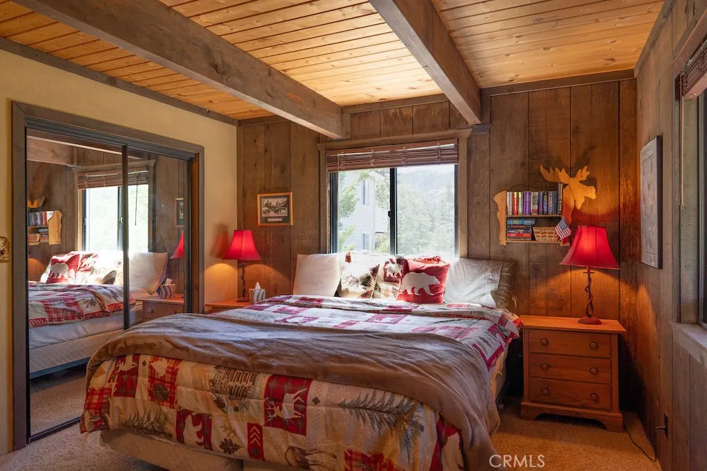 961 Villa Grove Avenue, Big Bear, California 92314 home-pic-4