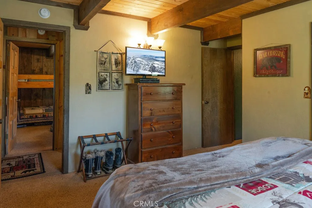 961 Villa Grove Avenue, Big Bear, California 92314 home-pic-7