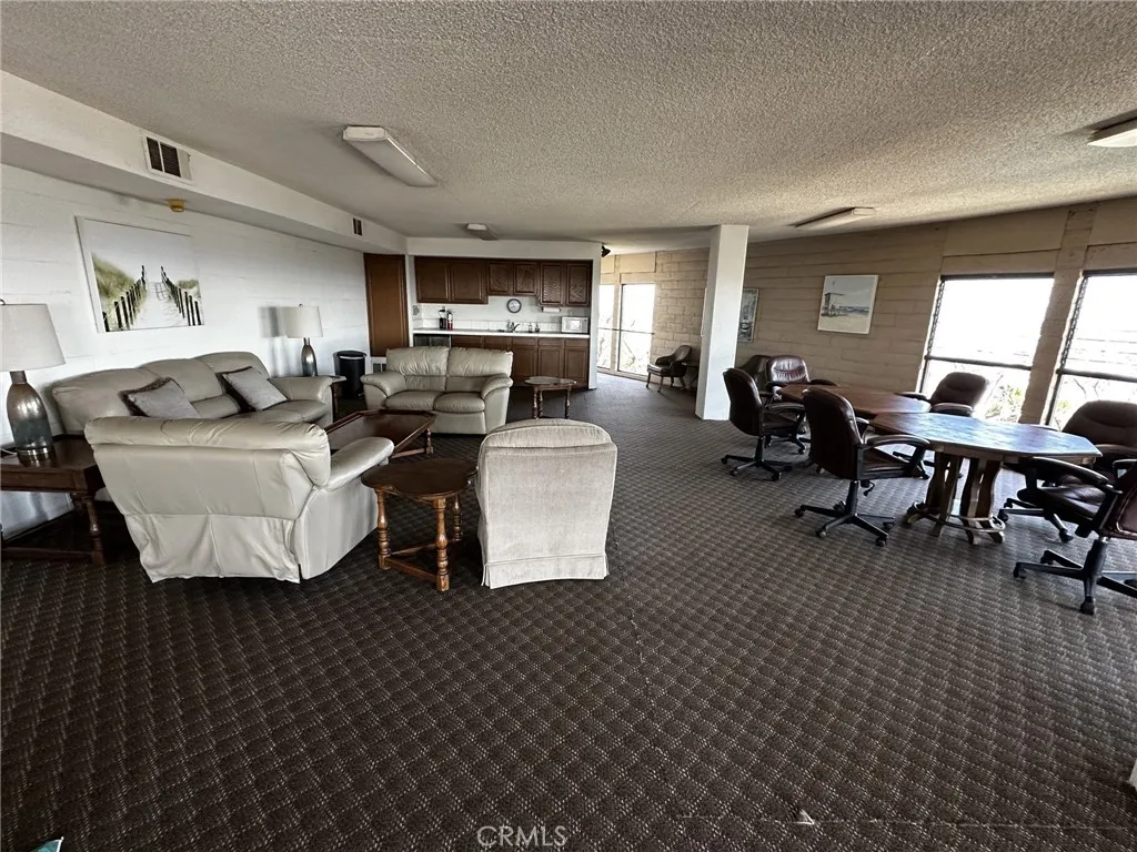 2700 E Panorama Drive 208, Signal Hill, California 90755 home-pic-39