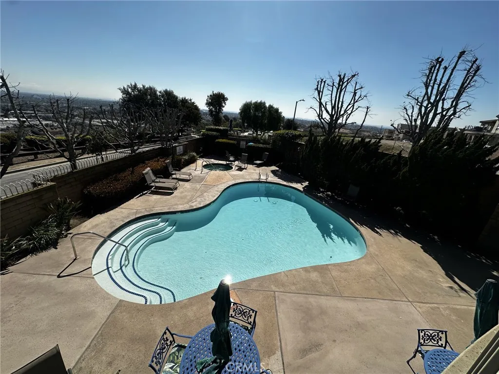 2700 E Panorama Drive 208, Signal Hill, California 90755 home-pic-37