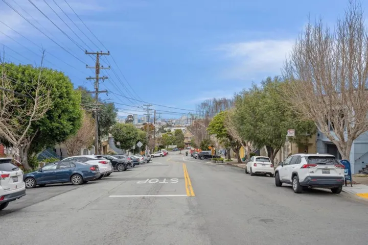 1672 Alabama Street, San Francisco, California 94110