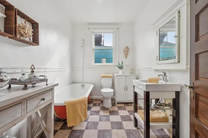 1672 Alabama Street, San Francisco, California 94110