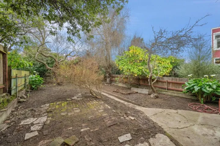 1672 Alabama Street, San Francisco, California 94110