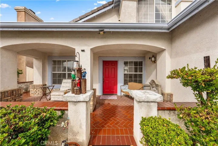 32405 Oak Knoll Lane, Lake Elsinore, California 92530