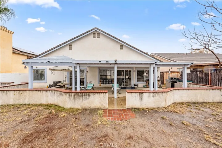 32405 Oak Knoll Lane, Lake Elsinore, California 92530
