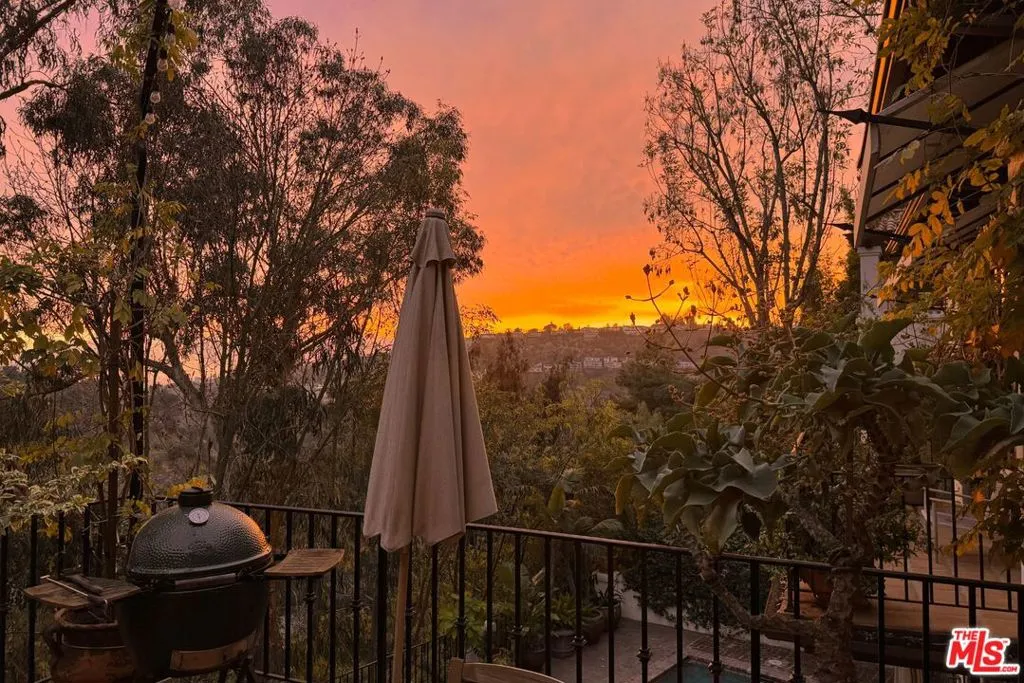 2729 Nichols Canyon Road, Los Angeles, California 90046 home-pic-31