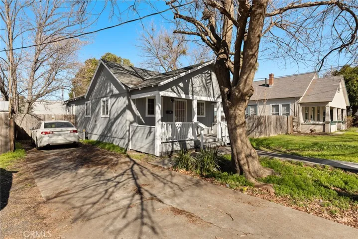 1026 W 5th Street W, Chico, California 95928