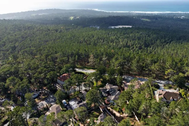 4077 Los Altos Drive, Pebble Beach, California 93953