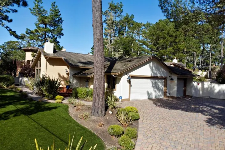 4077 Los Altos Drive, Pebble Beach, California 93953