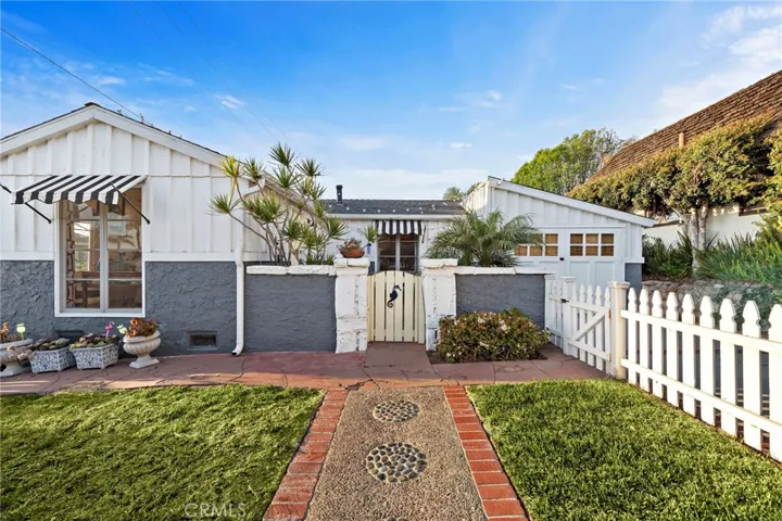 614 Thalia Street, Laguna Beach, California 92651