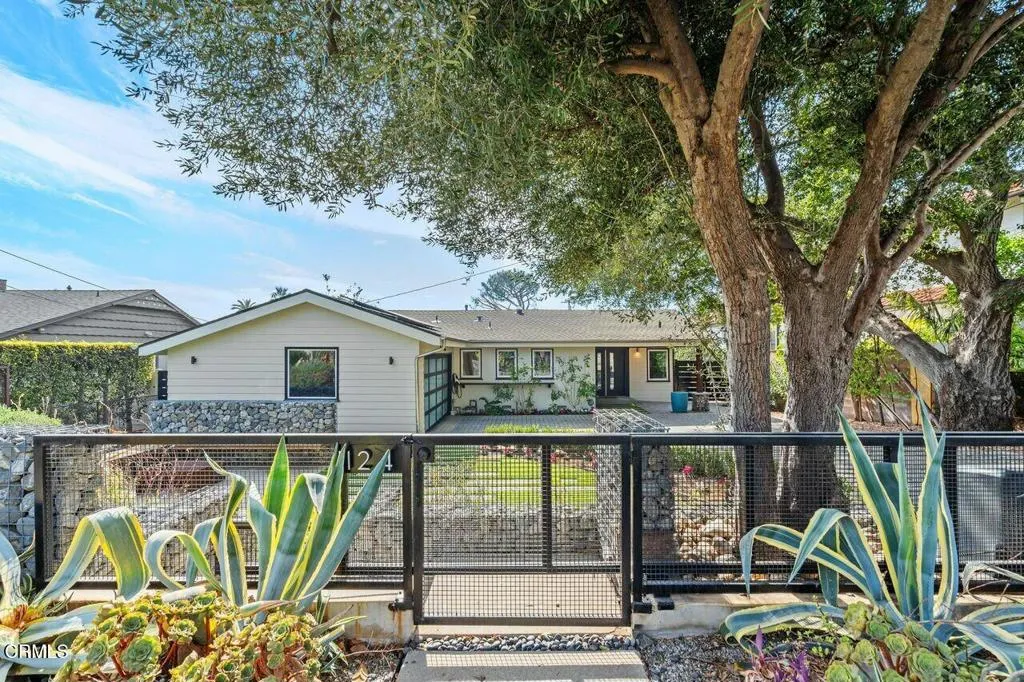 1124 E Lemon Avenue, Monrovia, California 91016 home-pic-4