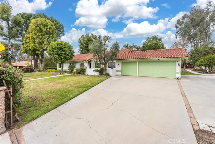 29686 Santa Ana Canyon Road, Highland, California 92346